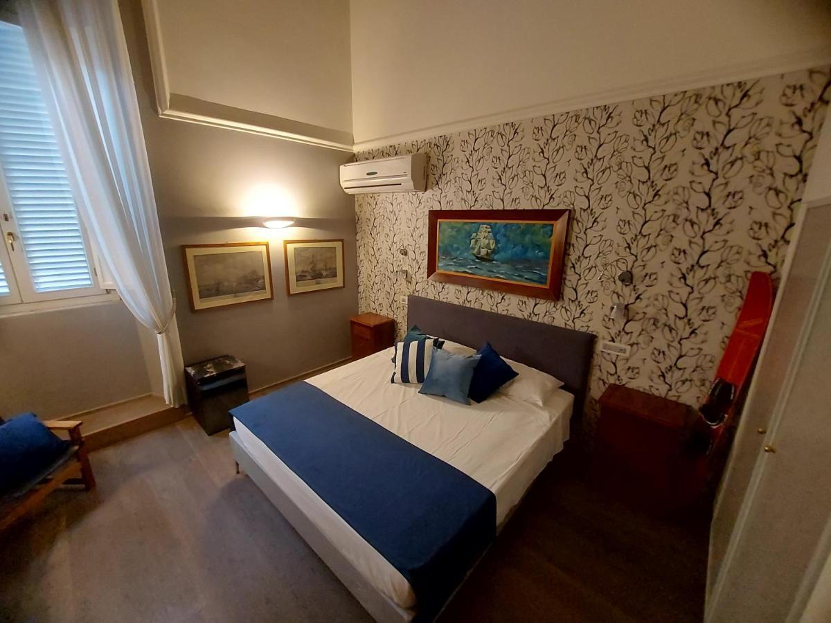 New! Bellissimo Palazzofranchi Pantheon Apartment Rome Exterior photo